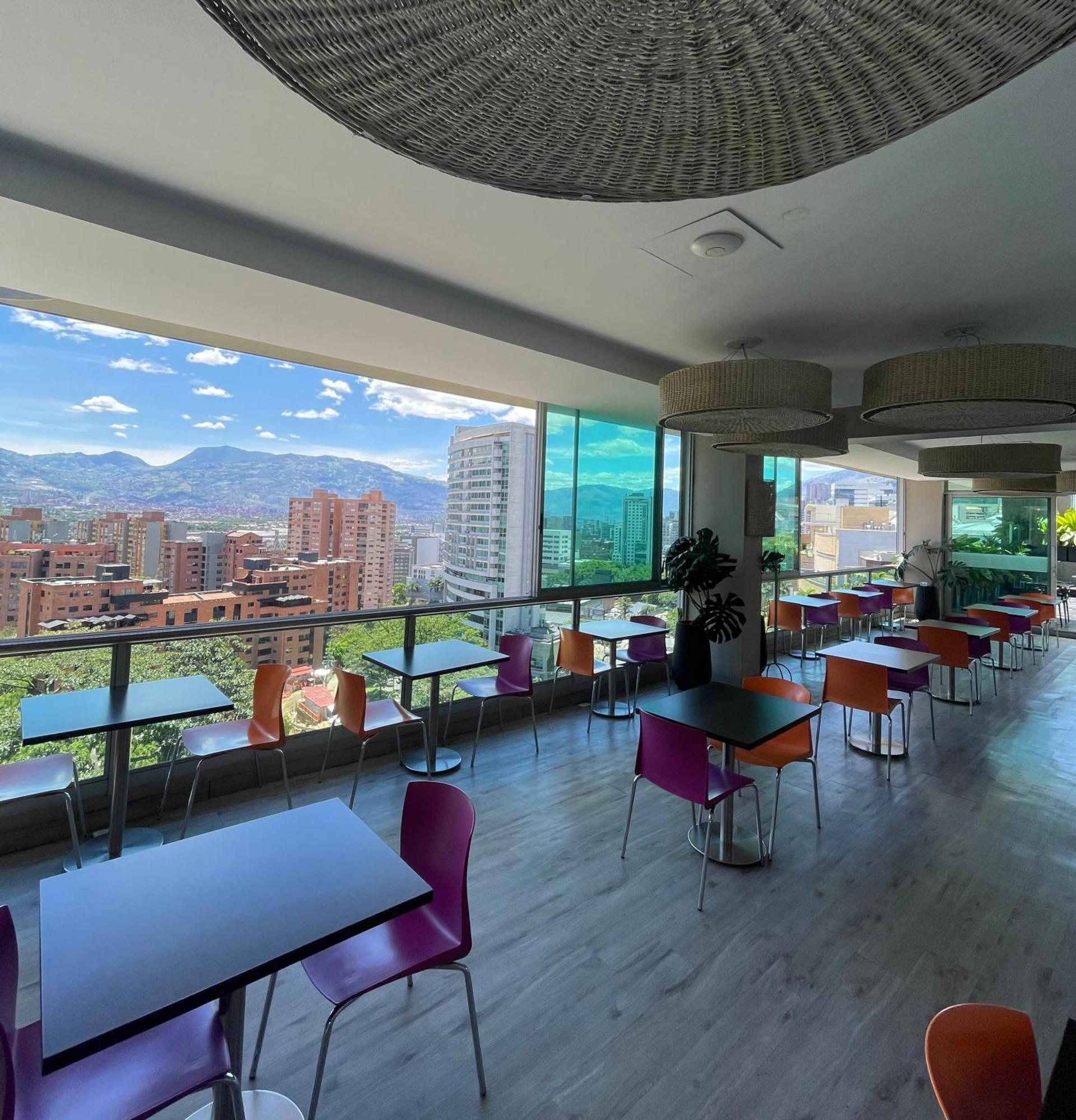 Hotel Bh El Poblado Medellín Extérieur photo