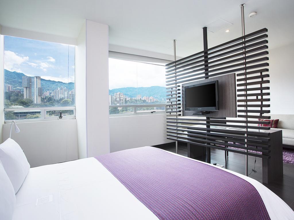 Hotel Bh El Poblado Medellín Extérieur photo